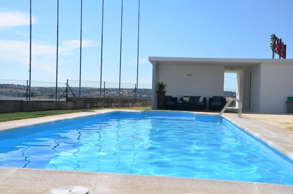 Hotel Cabeco Do Forte Miranda do Douro Exterior foto